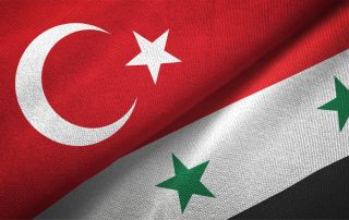 Zwei Flaggen, Türkei, Syrien